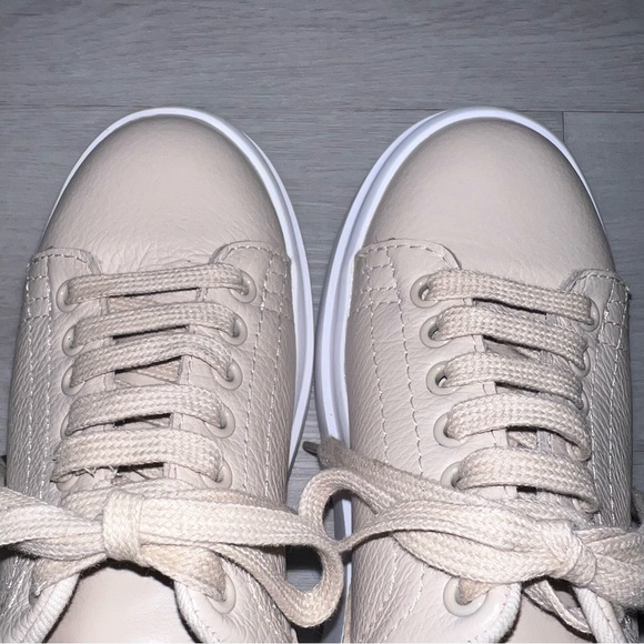 Zara Beige Nude Faux Leather Platform Sneakers - Size 6 (EU 36) - Picture 7 of 11